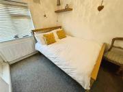 3 bedroom detached house for rent in Victoria Terrace,...