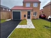 3 bedroom detached house for rent in Willis Road,...