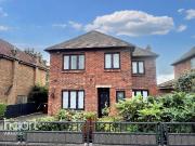 3 bedroom detached house for sale