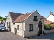 3 bedroom link detached house for sale