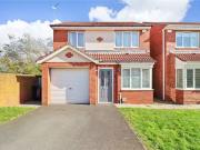 3 bedroom Detached House for sale, Dumbarton Close,...