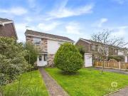 3 bedroom Detached House for sale, Gainsborough Drive,...