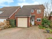 3 bedroom Detached House for sale, Hampton Hill,...