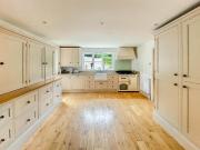 3 bedroom detached house for sale in Albany Drive,...