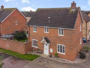 3 bedroom detached house for sale in Appledine Way,...