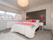 3 bedroom detached house for sale in Appledore Drive,...