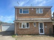 3 bedroom detached house for sale in Ashmore Close,...