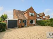 3 bedroom detached house for sale in Barkers Lane,...