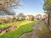 3 bedroom detached house for sale in Bath Road, Calcot,...