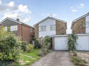 3 bedroom detached house for sale in Beech Lane, Earley,...