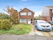 3 bedroom detached house for sale in Broadfields Road,...
