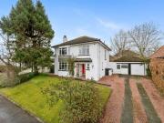 3 bedroom detached house for sale in Broomburn Drive,...