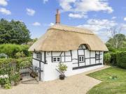 3 Bedroom Detached House For Sale In Charlton,...
