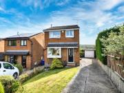 3 bedroom detached house for sale in Church Close,... 3 bedroom detached house for sale in Church Close,...