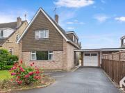 3 bedroom detached house for sale in Church Road,...
