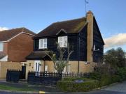 3 bedroom detached house for sale in Church Road Noak...