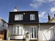 3 bedroom detached house for sale in Cleveland Drive...