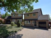 3 bedroom detached house for sale in Cottisford Close,...