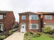 3 bedroom detached house for sale in Cromley Road...