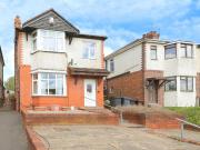 3 bedroom detached house for sale in Deans Road,...