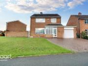 3 bedroom detached house for sale in Dewsbury Avenue,...
