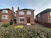 3 Bedroom Detached House For Sale In Downview Park West,...