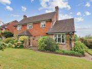 3 Bedroom Detached House For Sale In East Grinstead,...