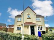 3 Bedroom Detached House For Sale In Eastfield, Scarborough