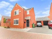 3 bedroom detached house for sale in Fairhaven, Hampton...