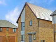 3 Bedroom Detached House For Sale In Faversham Lakes,...