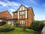 3 bedroom detached house for sale in Fountains Close...