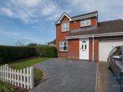 3 bedroom detached house for sale in Grecian Way,...