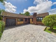 3 bedroom detached house for sale in Grizedale Close,...