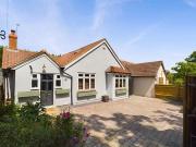 3 Bedroom Detached House For Sale In Guildford, Surrey