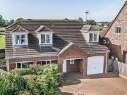 3 bedroom detached house for sale in Hall Lane Burgh Le...