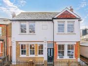 3 Bedroom Detached House For Sale In Hampton