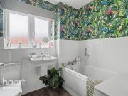 3 bedroom detached house for sale in Hawthorn Drive,...