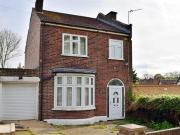 3 Bedroom Detached House For Sale In Highams Park