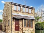 3 Bedroom Detached House For Sale In Horsforth, Leeds