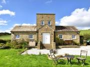 3 Bedroom Detached House For Sale In Huddersfield, West...