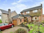 3 bedroom detached house for sale in Joseph Parry Close...