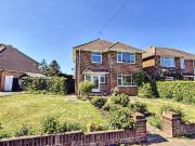 3 bedroom detached house for sale in Lindfield Road,...