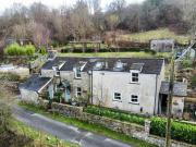 3 Bedroom Detached House For Sale In Llanelly Hill,...