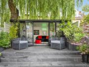 3 Bedroom Detached House For Sale In London