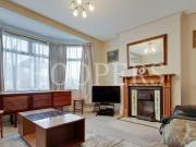 3 Bedroom Detached House For Sale In London