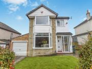 3 bedroom detached house for sale in Manscombe Road,...