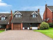 3 bedroom detached house for sale in Mereside Avenue...