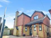 3 Bedroom Detached House For Sale In Newington,...