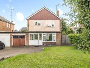 3 bedroom detached house for sale in Oatfield Drive,...