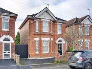 3 bedroom detached house for sale in Orcheston Road...
